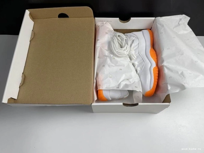 AH7860-139 LOW CITRUS AIR BRIGHT JORDAN 11 RETRO 0713
